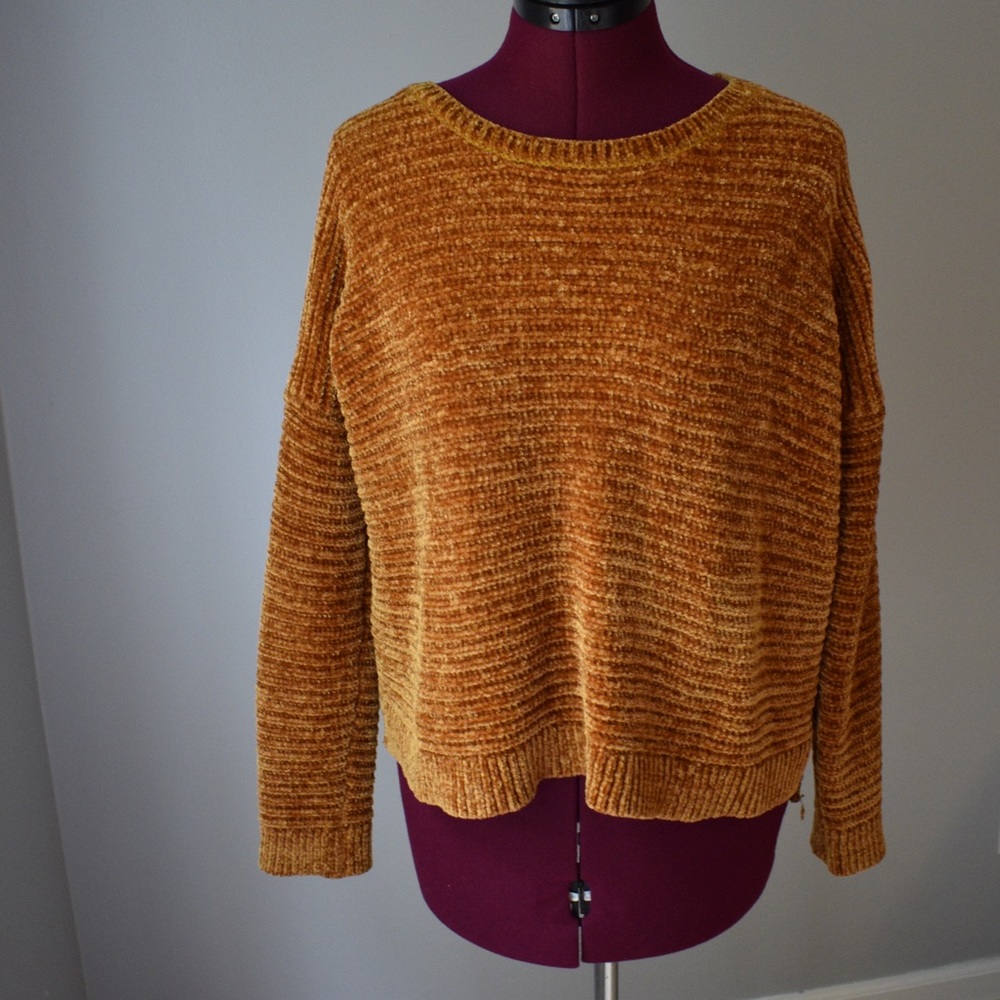 Pink Rose Chenille Cropped Sweater Yellow Large